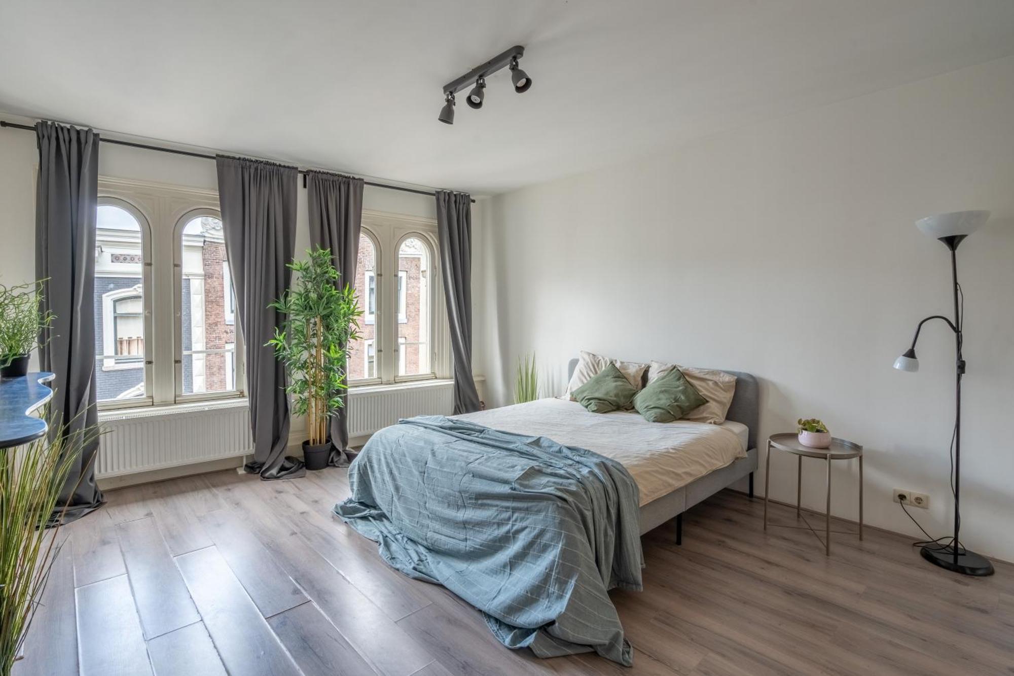 Penthouse Amsterdam Dam Square Hotel ภายนอก รูปภาพ